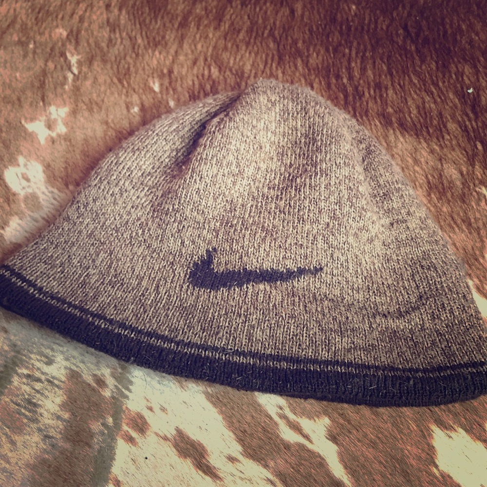 Nike men’s reversible hat